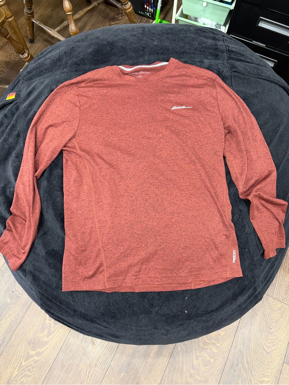 Eddie Bauer Long-Sleeve Crew Neck Shirt in Rust Heather